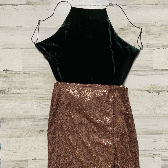 Gianni Bini Green & Gold sequin night out dress - Picture 4 of 7